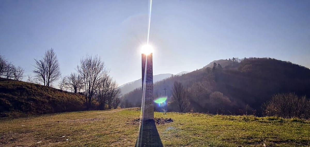 Tajemný monolit v Rumunsku