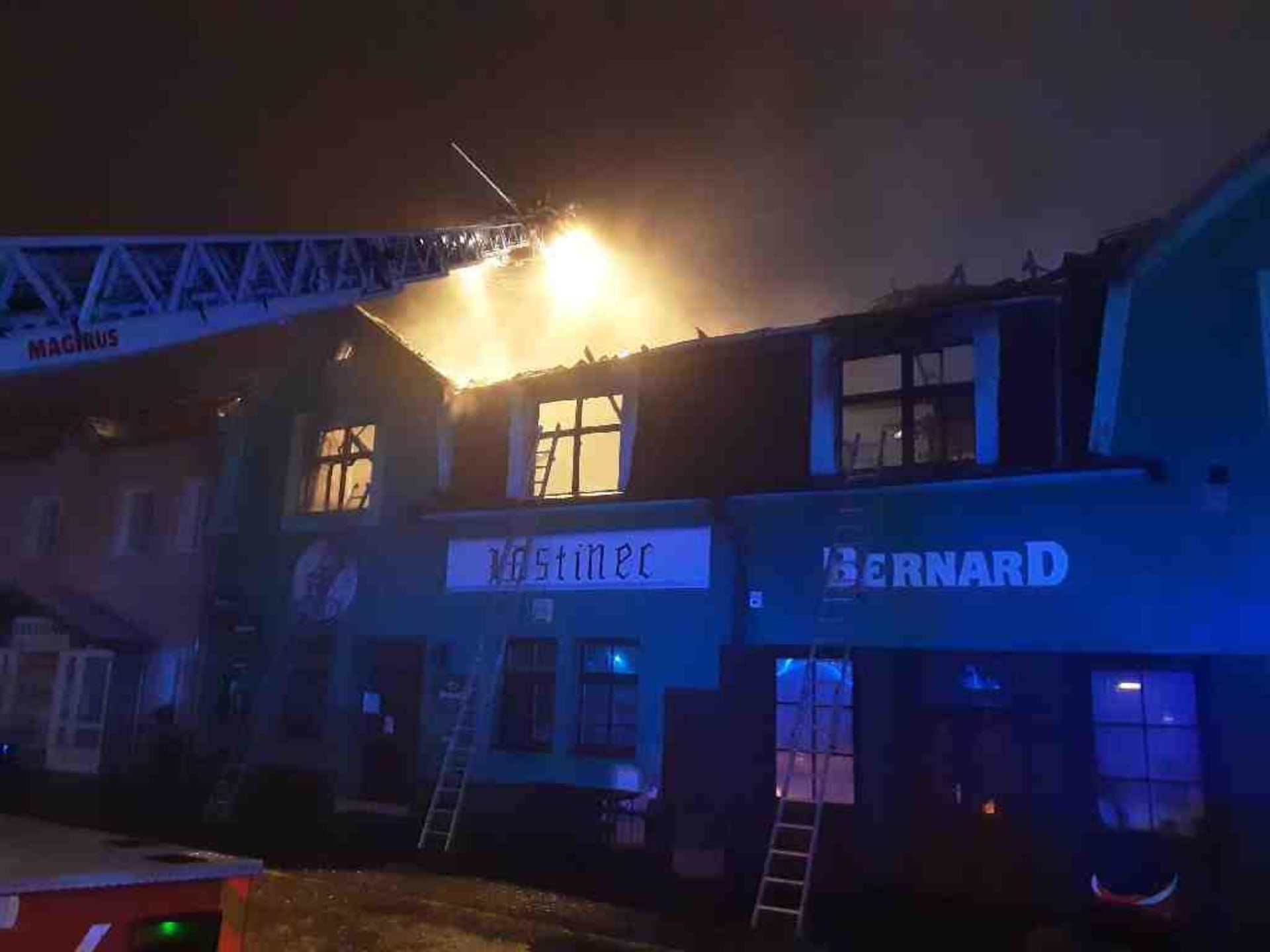 Požár restaurace v Novém Veselí napáchal škody za až 2,5 milionu korun.