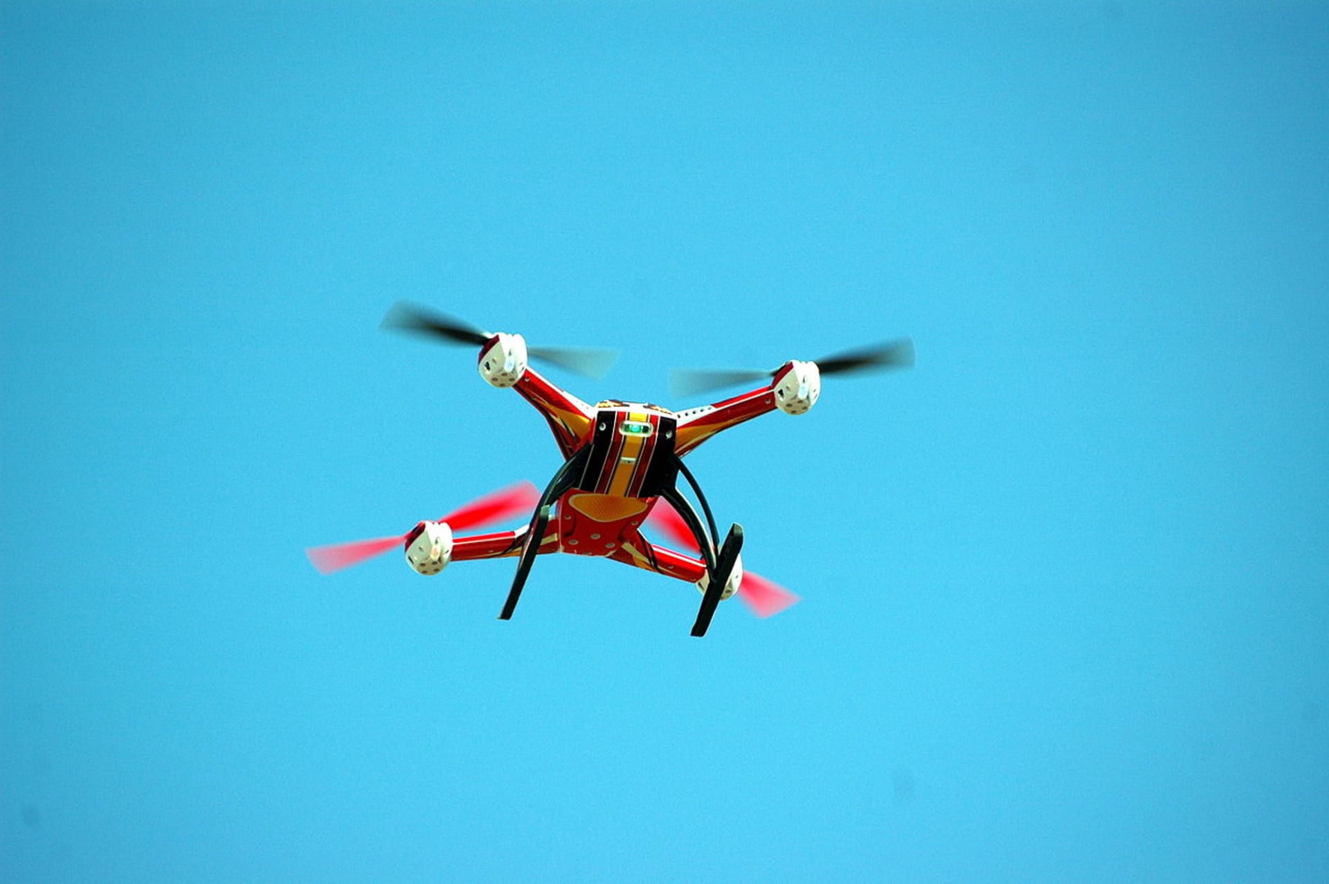 Bezpilotní dron (ilustrační foto)