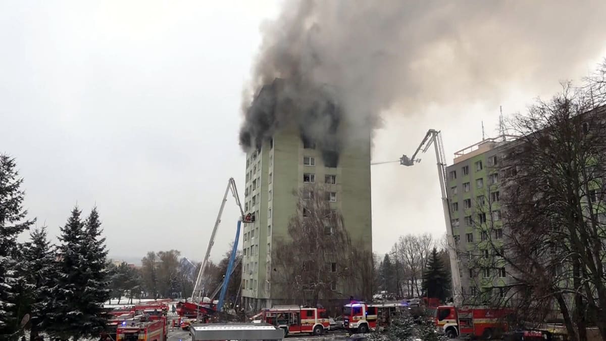 Požár panelového domu v Prešově