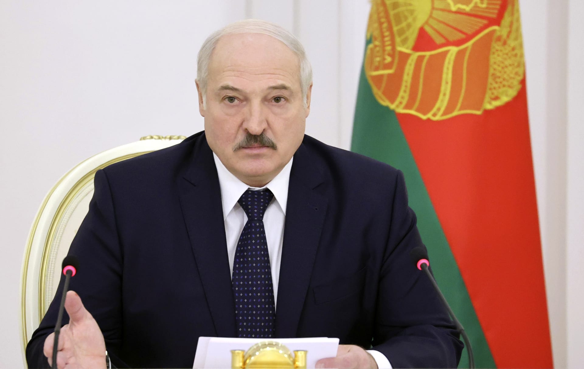 Bělorusko je v politické krizi od sporných prezidentských voleb z 9. srpna, jejichž vítězem úřady opět prohlásily Alexandra Lukašenka (na snímku).