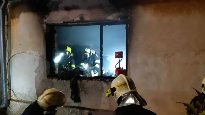 Při požáru domu na Znojemsku zemřel senior