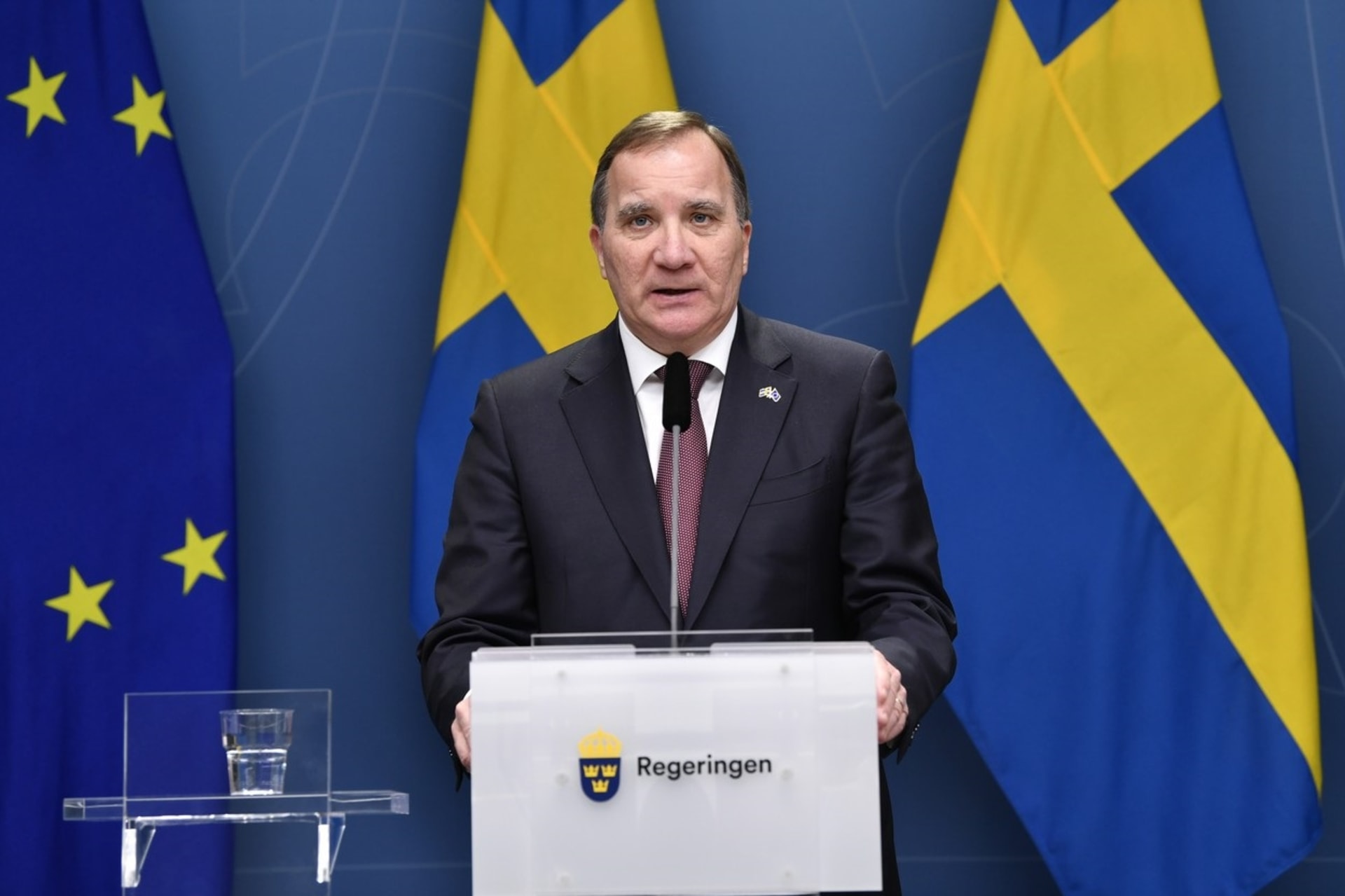 Švédský premiér Stefan Löfven zatím odložil termín pro rozvolňování protiepidemických opatření.