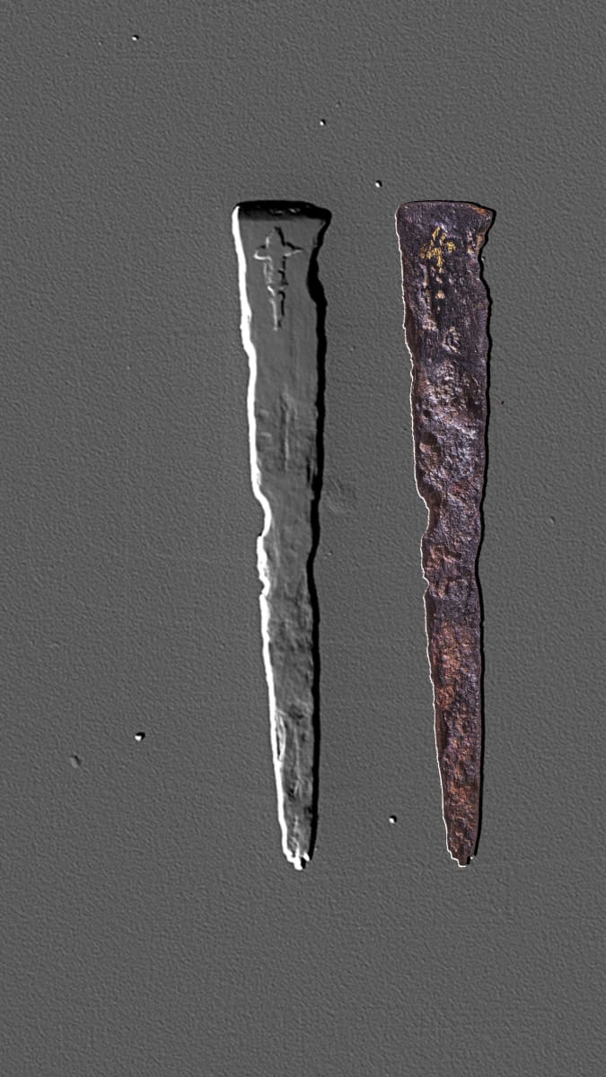 Snímek nalezené relikvie - hřebu z Pravého kříže (vlevo rentgenový snímek, vpravo hřeb ve viditelném spektru, autor: Martin Frouz/PR)