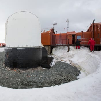 Vědecká stanice v Antarktidě