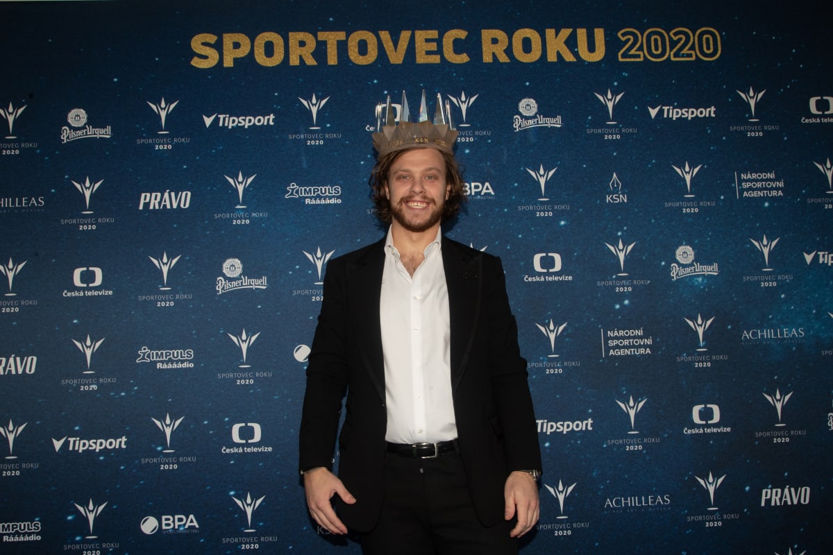 David Pastrňák získal v 62. ročníku ankety Klubu sportovních novinářů 1253 bodů. O 144 bodů porazil lyžařku a snowboardistku Ester Ledeckou.