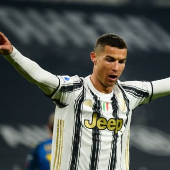 Cristiano Ronaldo se díky dvěma gólům proti Udinese stal druhým nejlepším střelcem v dějinách fotbalu. Teď je před ním pouze Josef Bican.