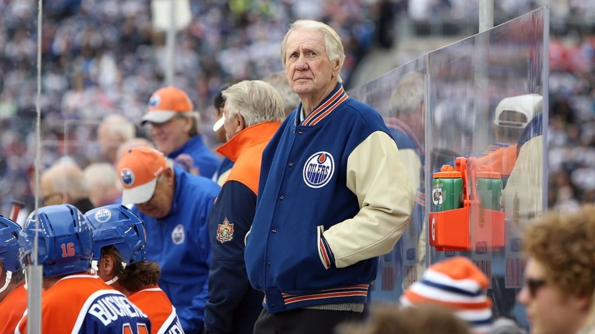 John Muckler patří neodmyslitelně k nejlepším časům hokejového Edmontonu. Hokejový trenér zemřel ve věku 86 let.