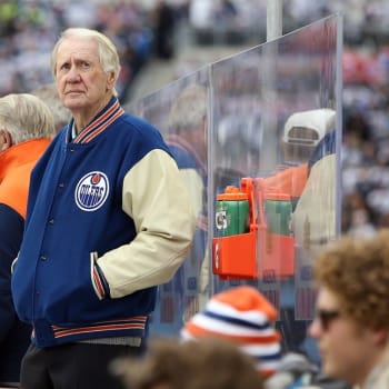 John Muckler je neodmyslitelně spojený s nejlepším obdobím Edmontonu v historii. Hokejový trenér zemřel ve věku 86 let.