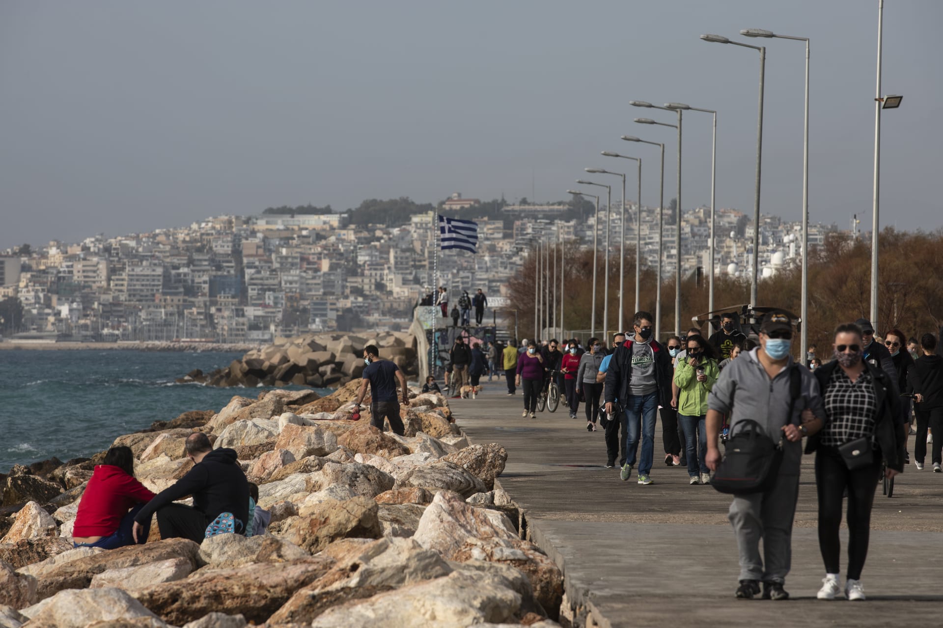 Řekové si v lednu užívají takřka letních teplot