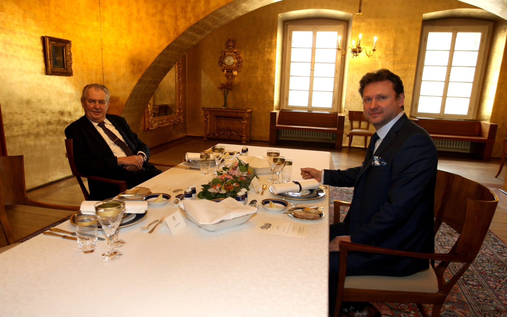 Předseda Poslanecké sněmovny Radek Vondráček (ANO) s prezidentem Milošem Zemanem 