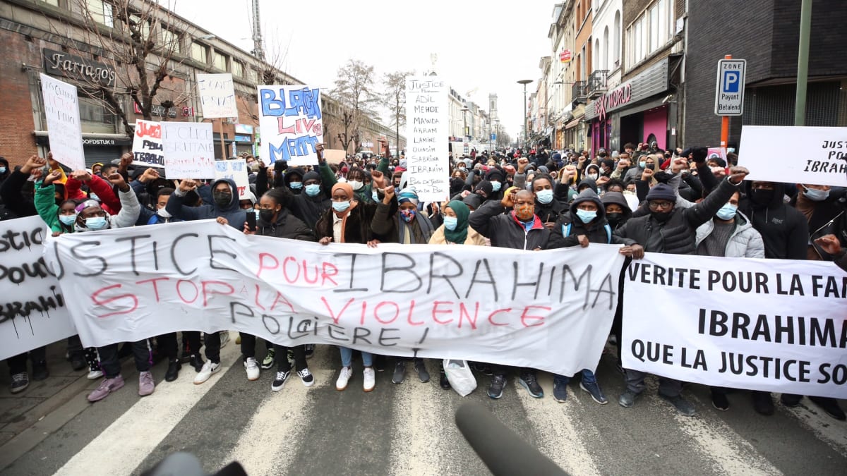 Do belgických ulic vyšly demonstrovat stovky lidí.