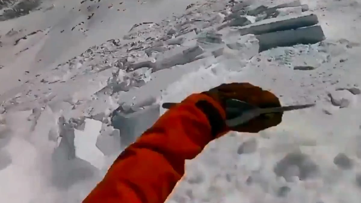 Snowboardistu Maurice Kervina v Coloradu smetla lavina