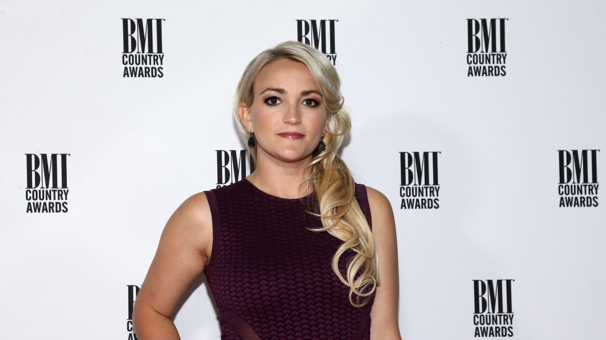 Sestra slavné popové zpěvačky Jamie Lynn Spears se na Instagramu opřela do Elona Muska.