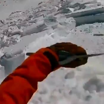 Snowboardistu Maurice Kervina v Coloradu smetla lavina