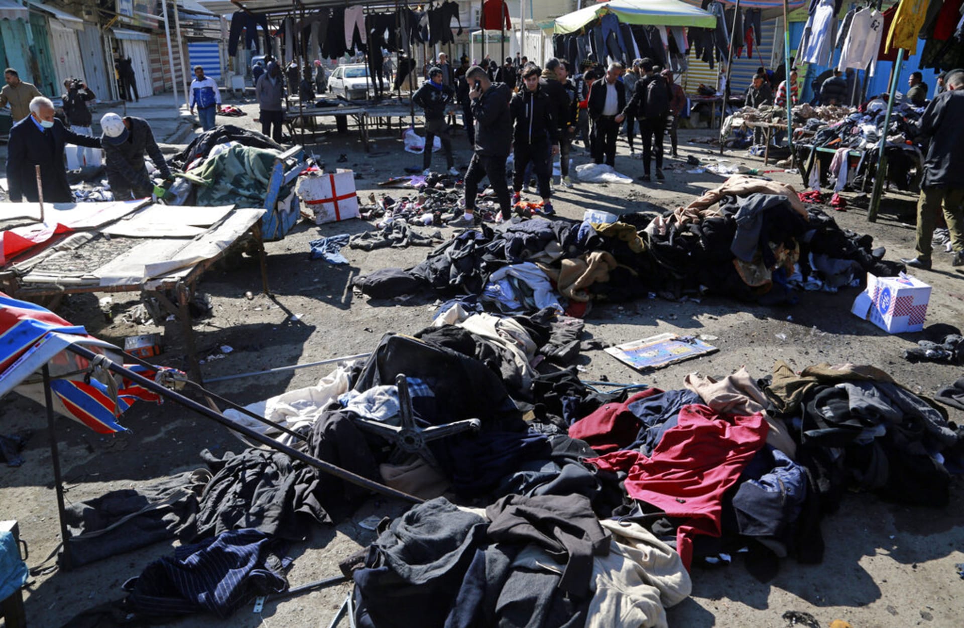 Trh v Bagdádu po dvojici sebevražedných bombových atentátů
