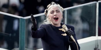 Bidenova inaugurační show: Lady Gaga dojala hymnou, nechyběla ani Jennifer Lopez