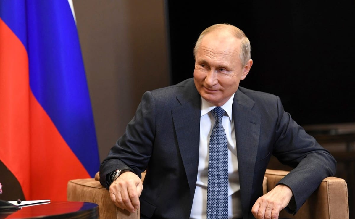 Vladimir Putin absolvoval třetí dávku vakcíny.