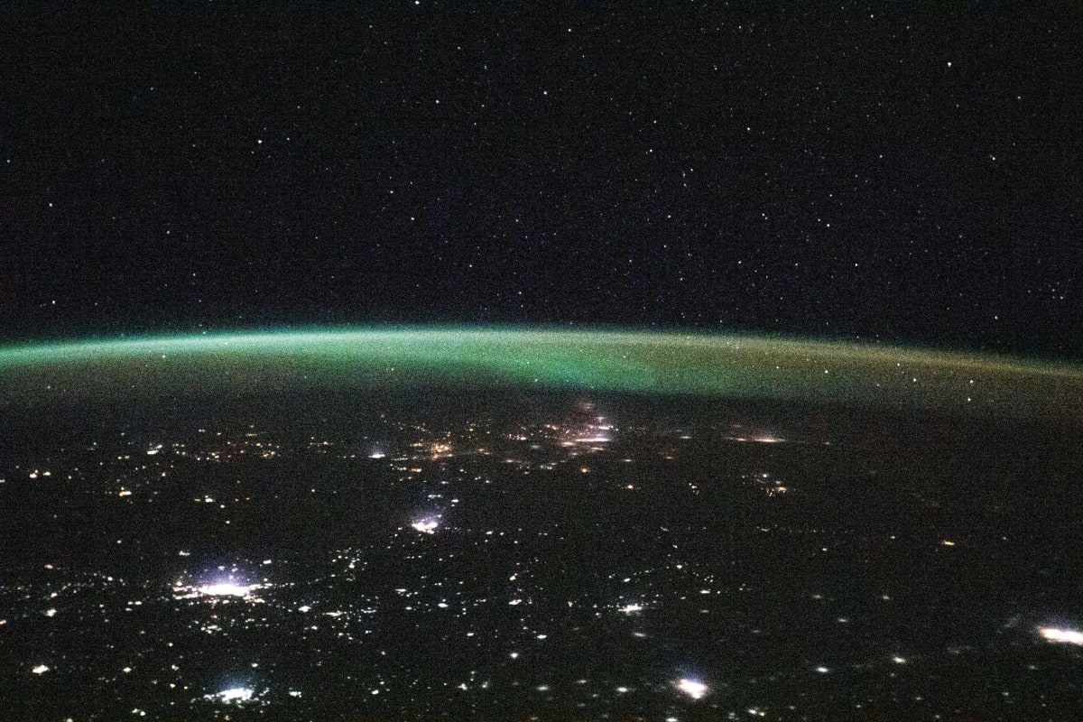 Polární záře zachycená z Mezinárodní vesmírné stanice