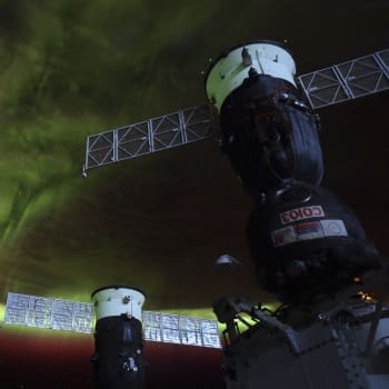 Astronauti z Mezinárodní vesmírné stanice nabídli veřejnosti skvělou podívanou, když udělali z kosmu snímky polární záře