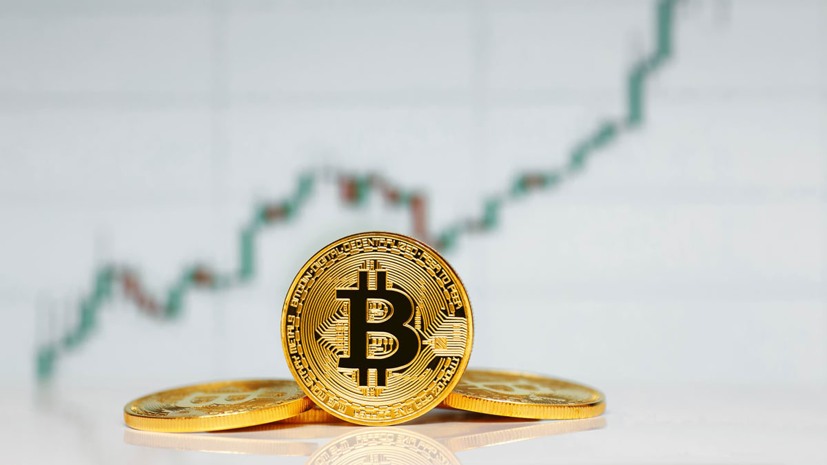 Kryptoseriál: Bitcoin a jeho cena. Od nejdražší pizzy světa po miliardové investice
