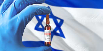 Izraelská odpůrkyně očkování už nesmí učit. Soud vydal významný precedent