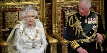 Alžběta II. odvolává další program. Nové zasedací období parlamentu zahájí syn Charles