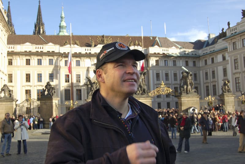 Marc Girardelli zavítal v roce 2006 do Prahy, aby propagoval značku svého oblečení.