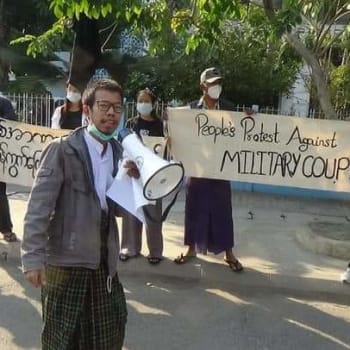 Protesty v Mandalaji