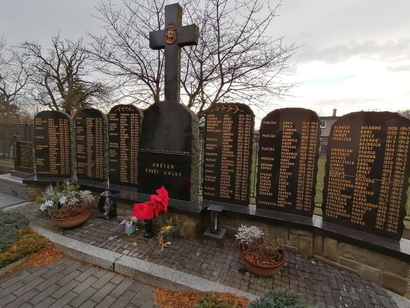 Pomník padlým vojákům wehrmachtu v obci Hať na Hlučínsku