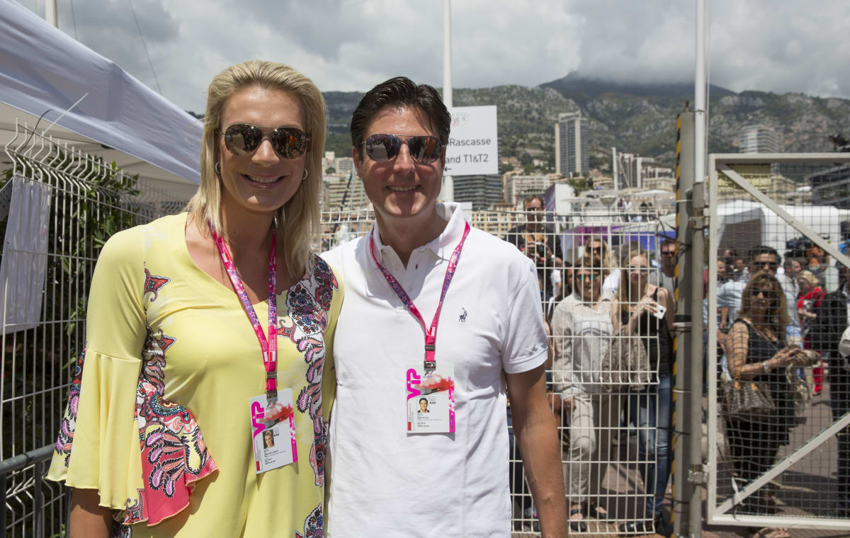 Maria Höflová-Rieschová s manželem Marcusem při Velké ceně Monaka formule 1. 