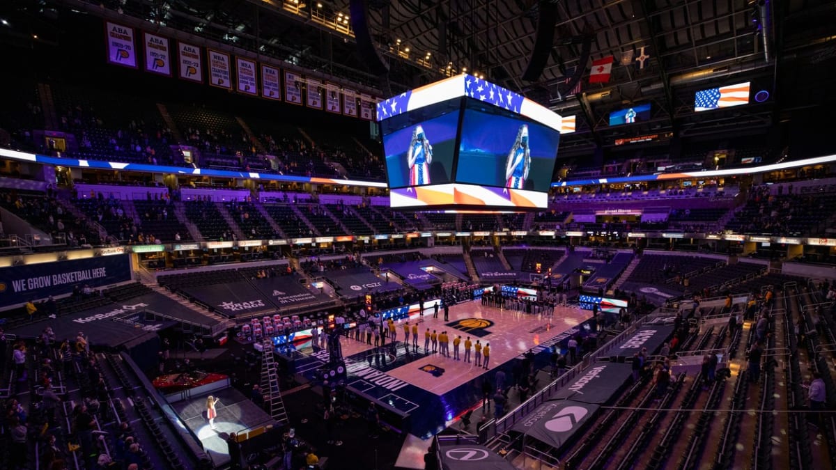Kluby z basketbalové NBA postupně navyšují možný počet diváků v arénách