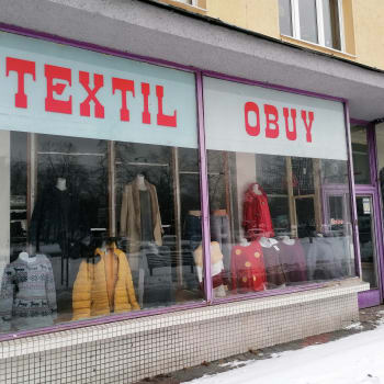 Úředně zavřené vietnamské obchody s textilem v Ostravě-Porubě