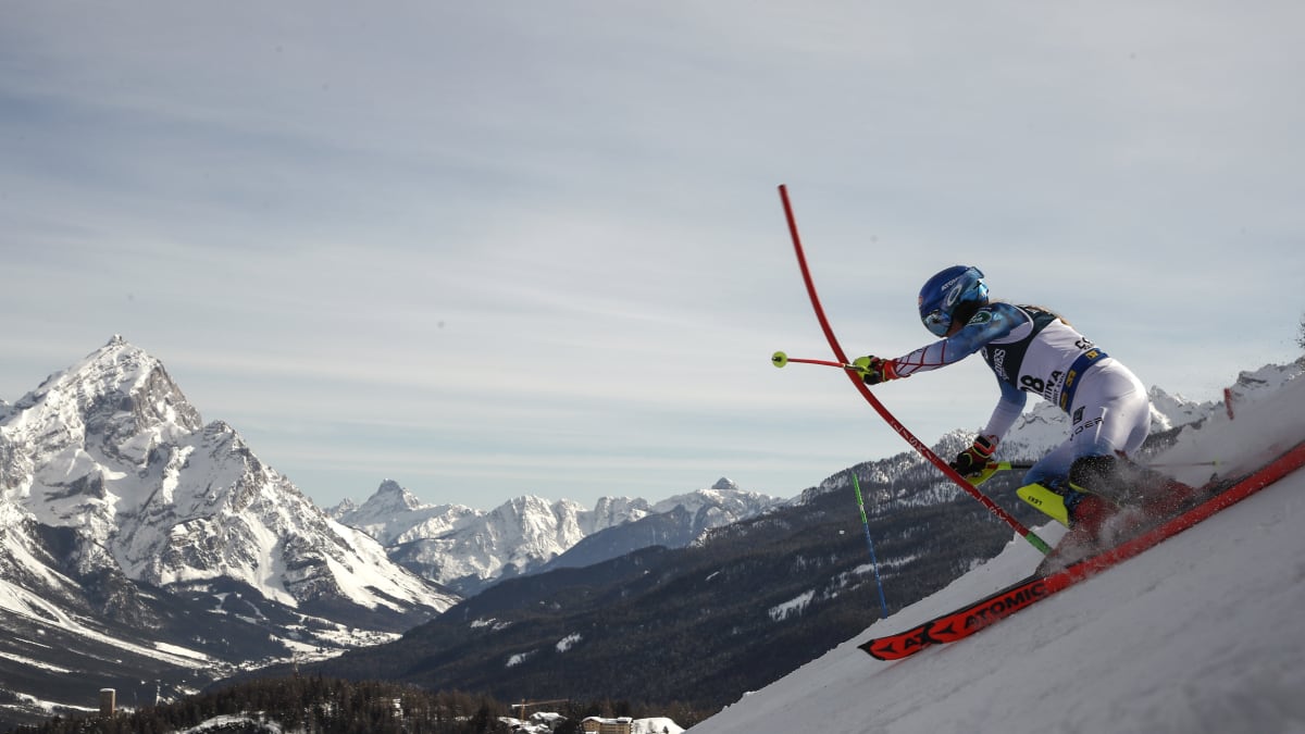 Mikaela Shiffrinová během slalomové části kombinace v italské Cortině dAmpezzo