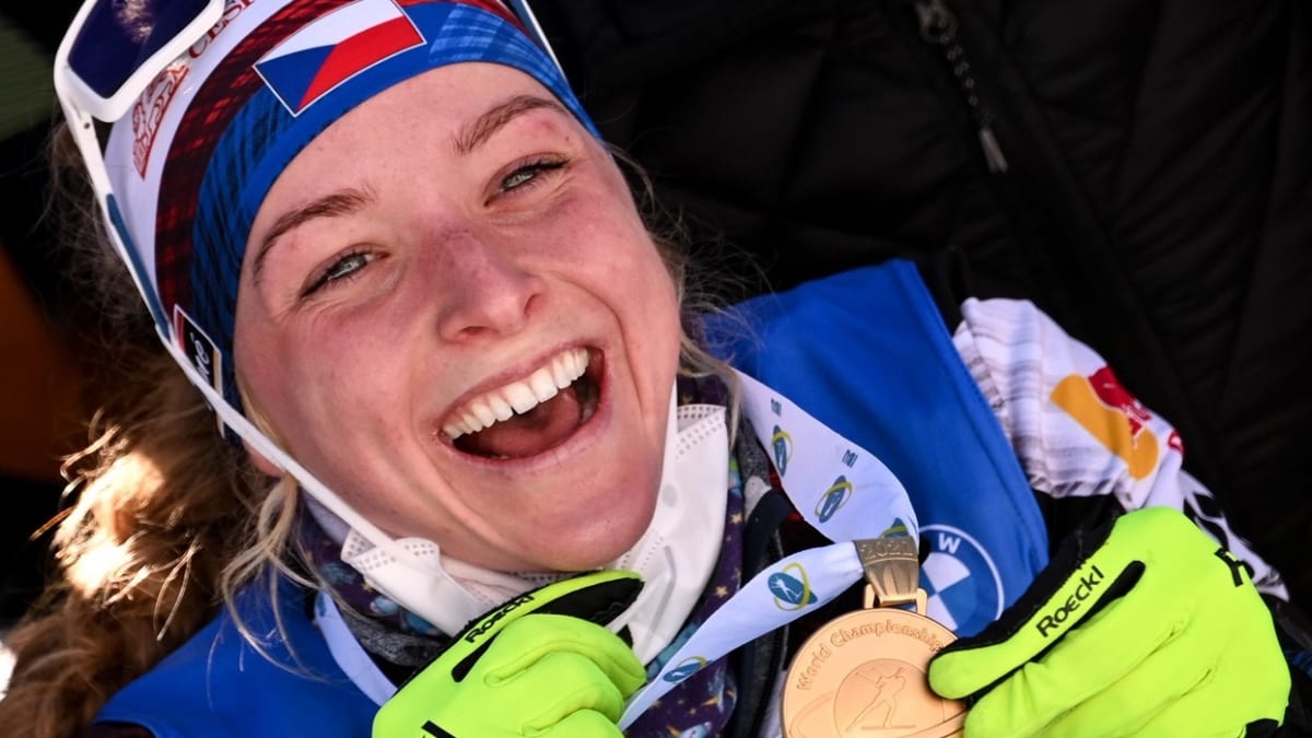 Markéta Davidová se v úterý dočkala životního úspěchu, když vyhrála na biatlonovém mistrovství světa vytrvalostní závod. 