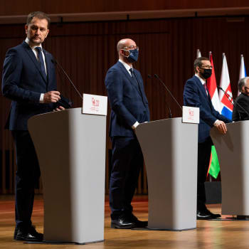 Předsedové vlád Česka, Slovenska, Polska a Maďarska se sešli k příležitosti 30. výročí založení visegrádské čtyřky.