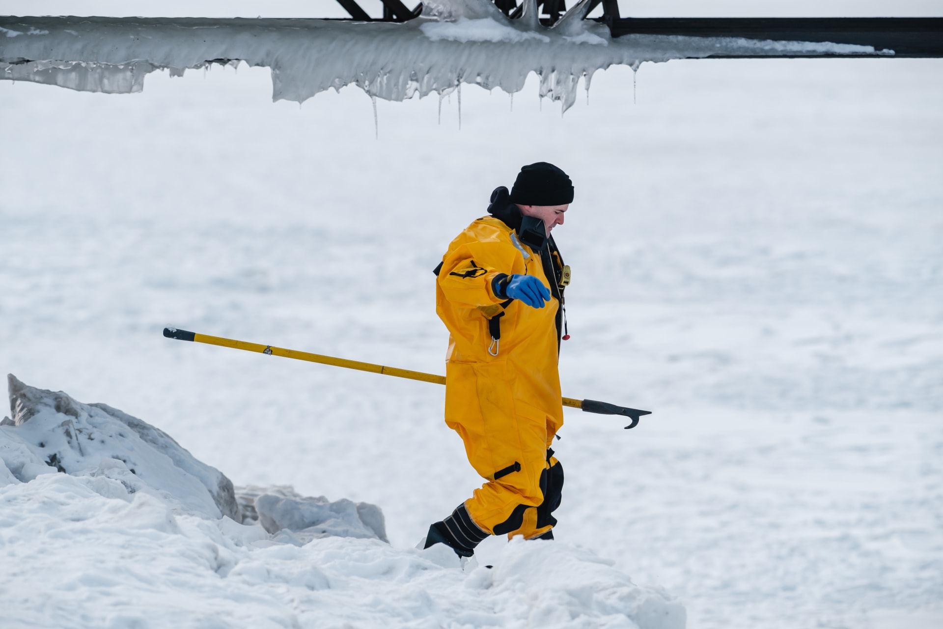 Čtyři lidé zemřeli při přechodu jezera Sävsjö, když se pod nimi prolomil led. (Ilustrační foto)