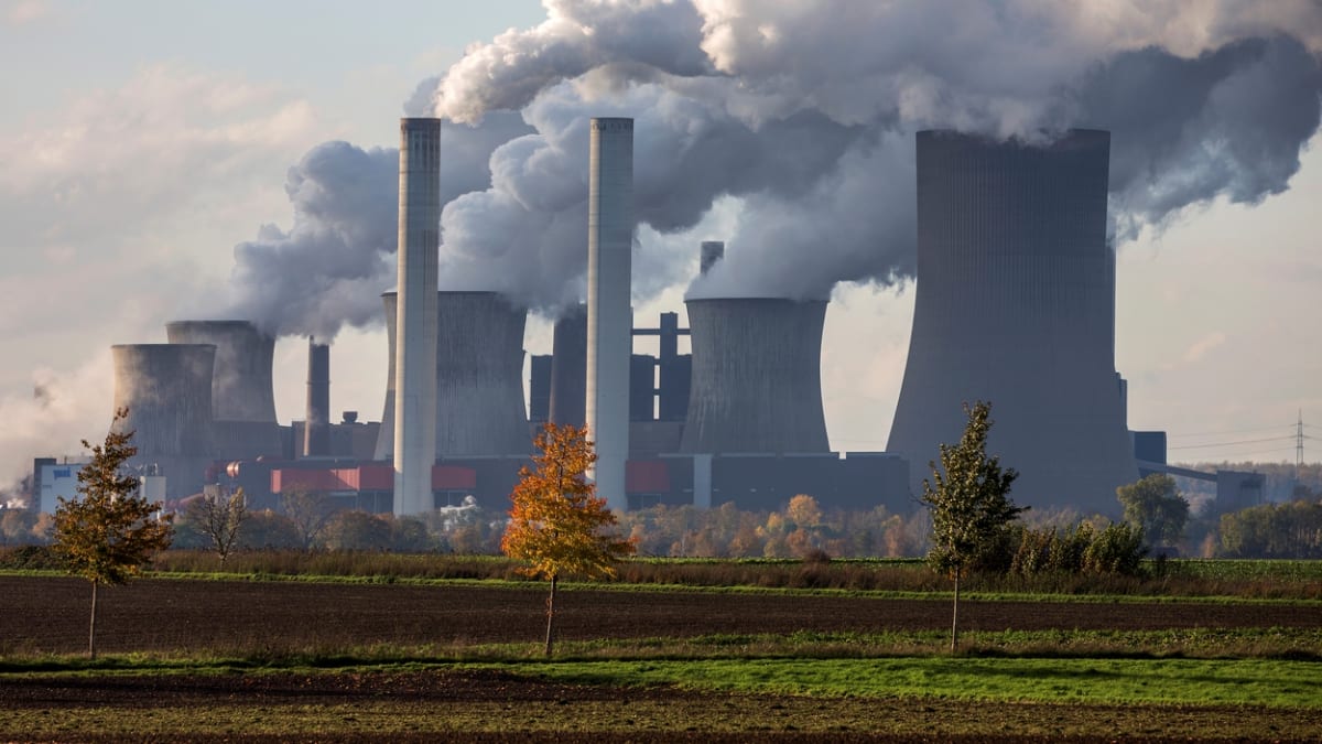 Uhelná elektrárna Niederaussem v Severním Porýní-Vestfálsku.