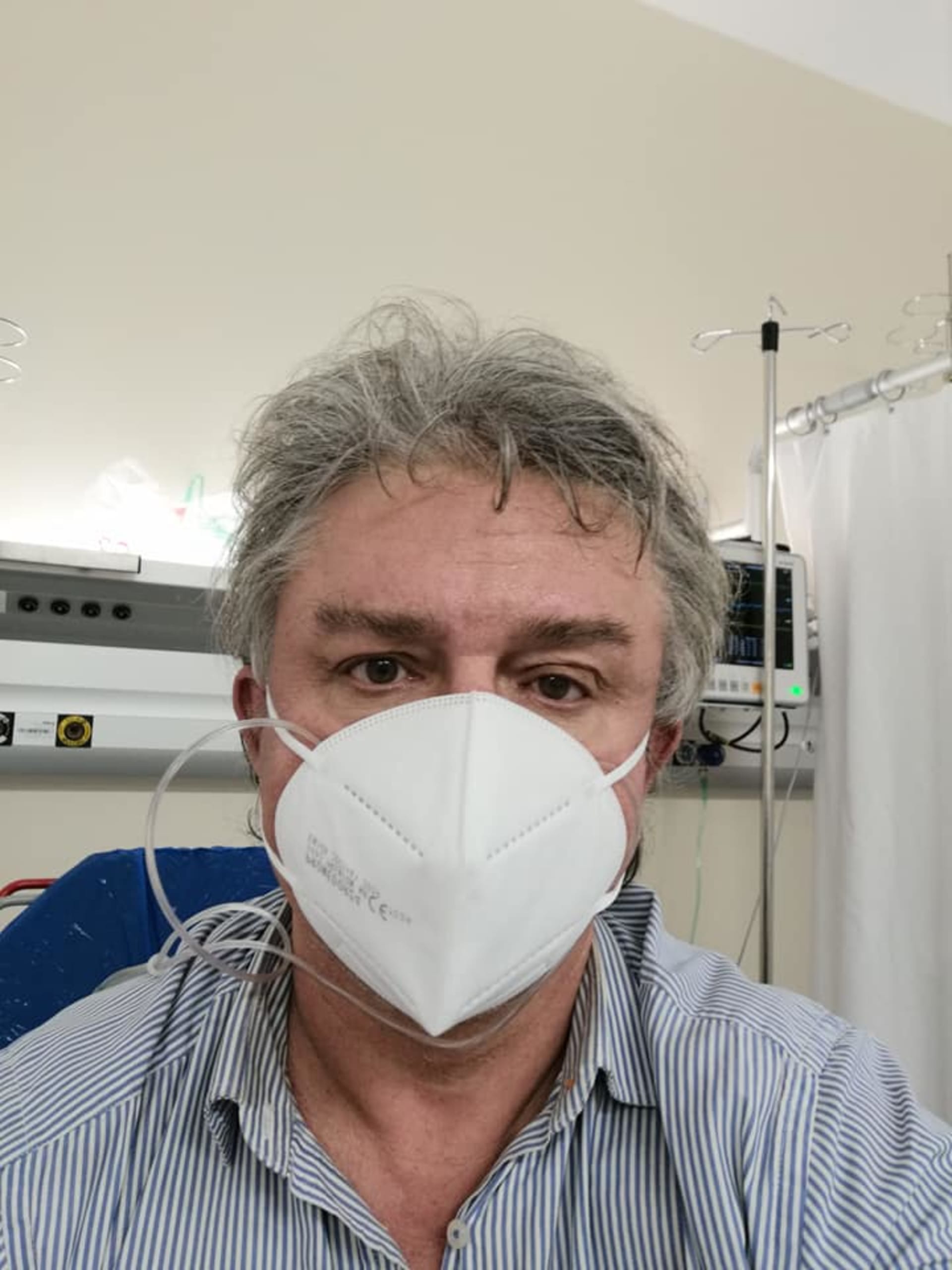Poslanec Jiří Dolejš (KSČM) má koronavirus a je připojen na kyslík v nemocnici.