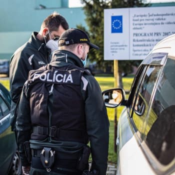 Hrozí Slovensku zavření hranic? 