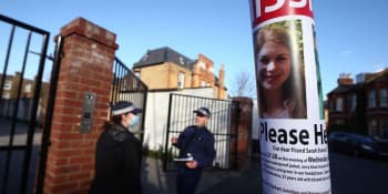 Zákaz vycházení všem mužům po 18. hodině, navrhuje britská politička po vraždě mladé ženy