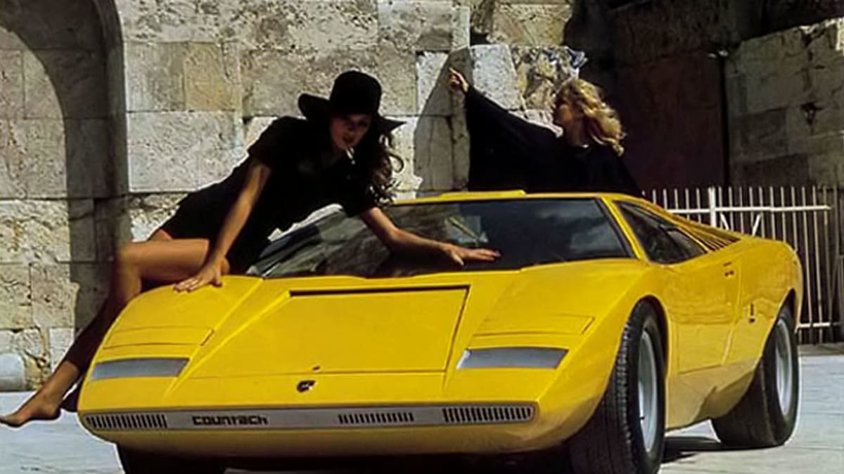 Původní Countach z roku 1971 je jednou z největších automobilových ikon všech dob.