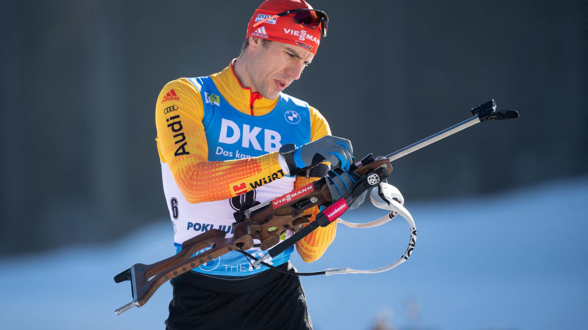 Německý biatlonista Arnd Peiffer během závodu s hromadným startem na únorovém mistrovství světa v Pokljuce.