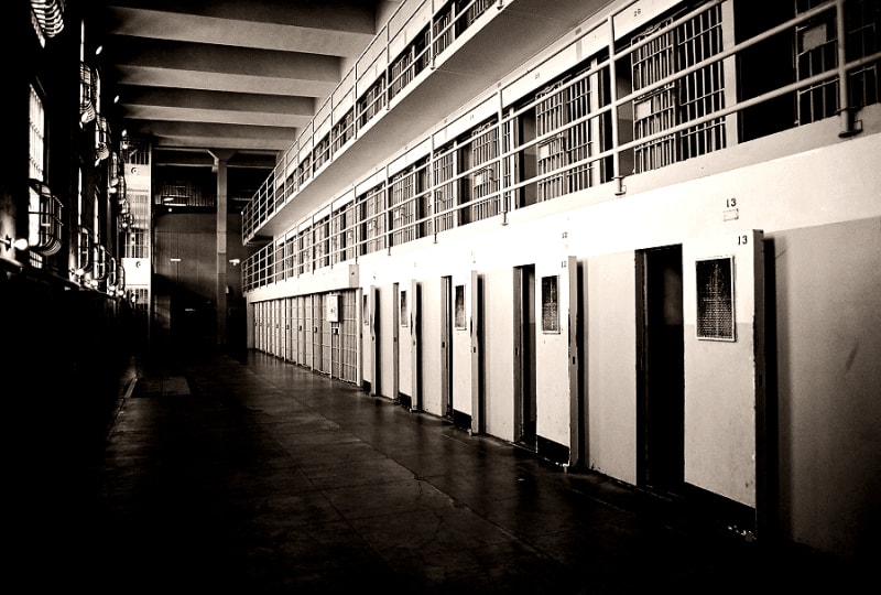 Věznice, ze které se nedá utéct a určená pro problémové vězně. 