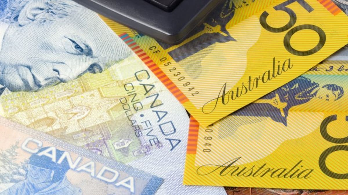 Kanadské a australské dolarové bankovky