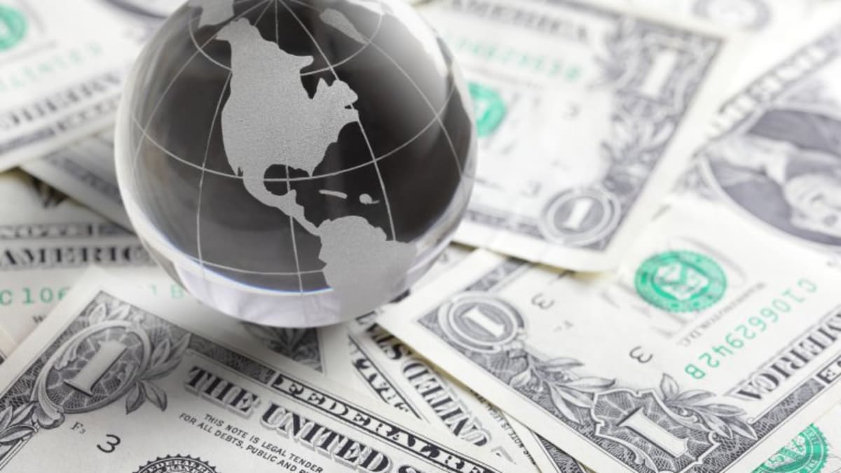 Dolary bez nadsázky dominují světovým měnám. 