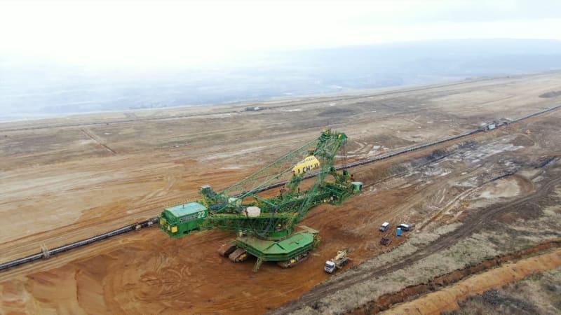 Obří uhelný důl Turów