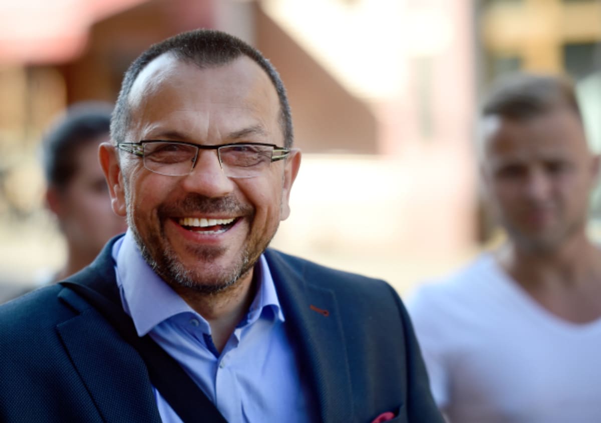 Poslanec SPD Jaroslav Foldyna zůstává členem Správní rady Správy železnic.