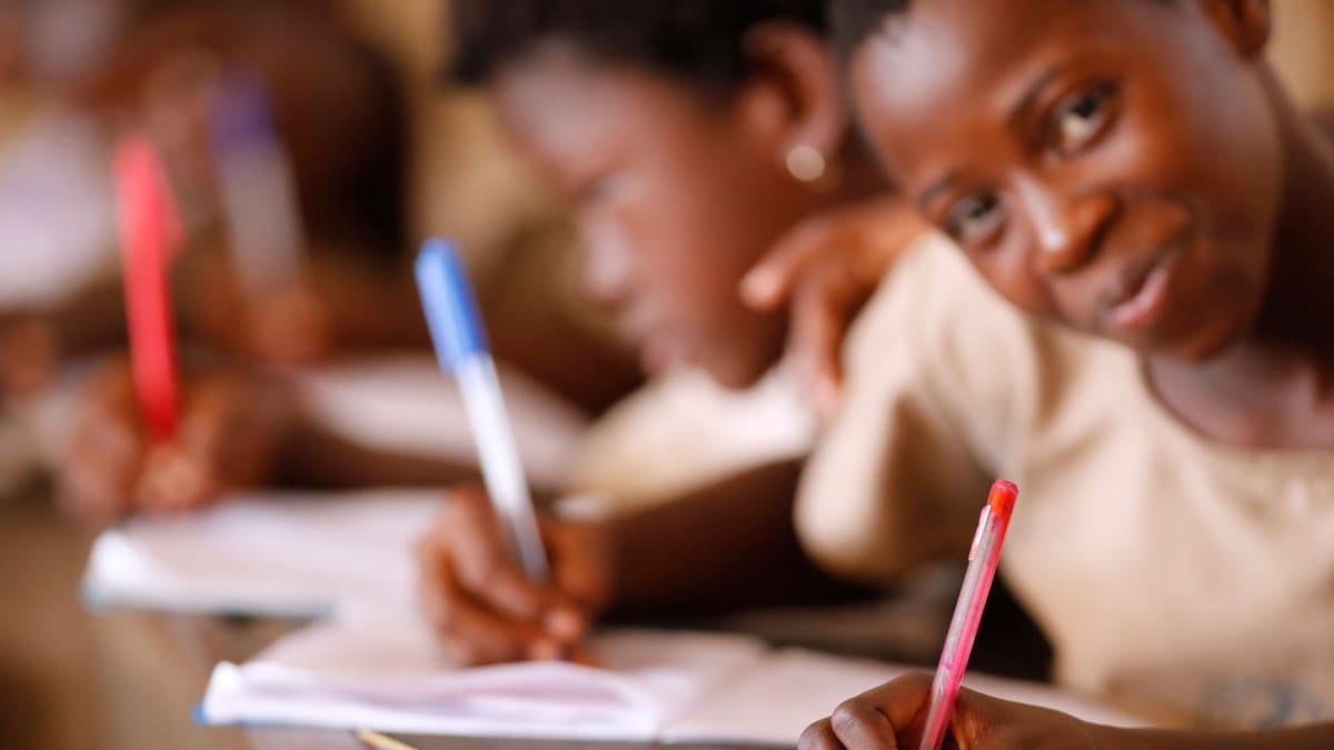 Podle organizace ONE žije 40 procent dětí, kterým hrozí, že už se nikdy nenaučí číst, v subsaharské Africe. (Ilustrační foto)