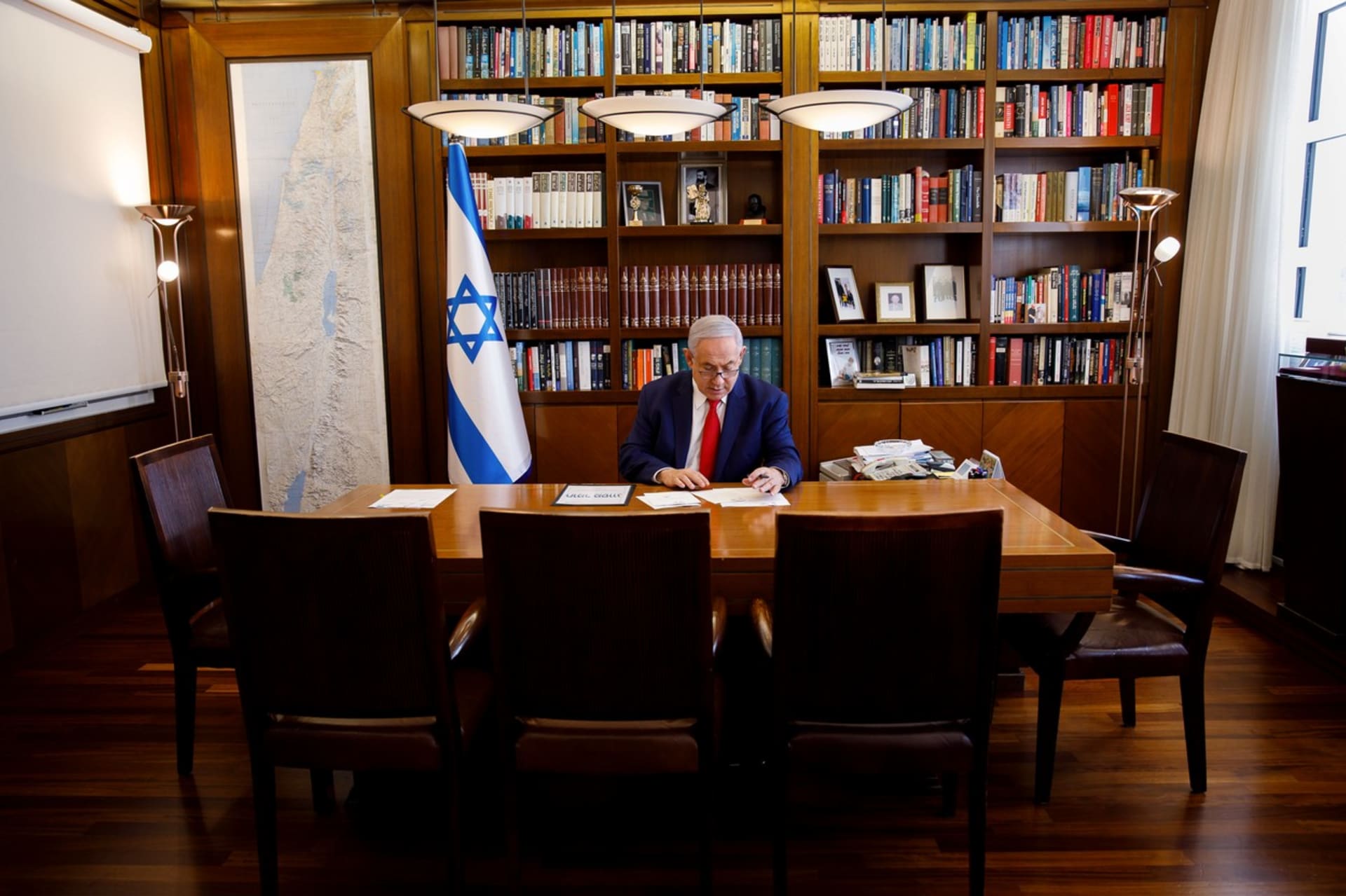 Izraelský premiér Benjamin Netanjahu se možná bude muset spojit s extremisty. 